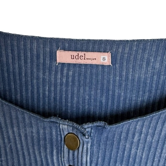 Udel Blue Washed Denim Ribbed Long Sleeve Henley Tee Shirt Womans Small Slim Fit - Picture 5 of 6